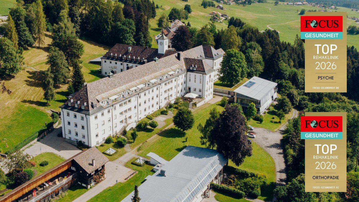 Drohnenaufnahme der Klinik Lindenberg von oben