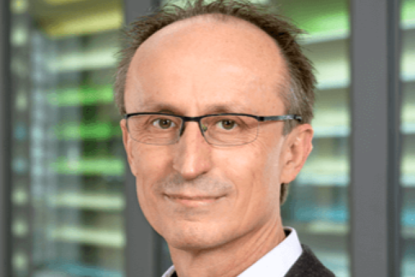 Portrait von Prof. Dr. Matthias Köhler