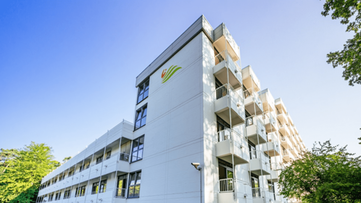 Außenaufnahme vom Hauptgebäude der Klinik Martinusquelle